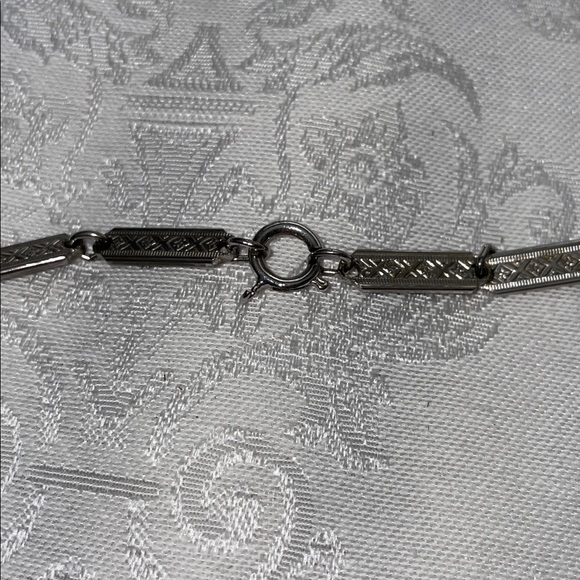 Vintage Silver Tone and Faux Turquoise Stone Pendant Necklace. - Picture 5 of 6